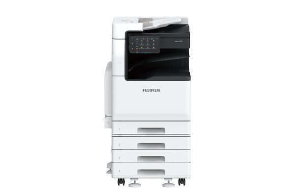 후지필름 Apeos 2560·3060·3560 공용 제조사 공식 이미지 · FUJIFILM 로고와 하단 4단 급지함·받침대·캐스터 포함